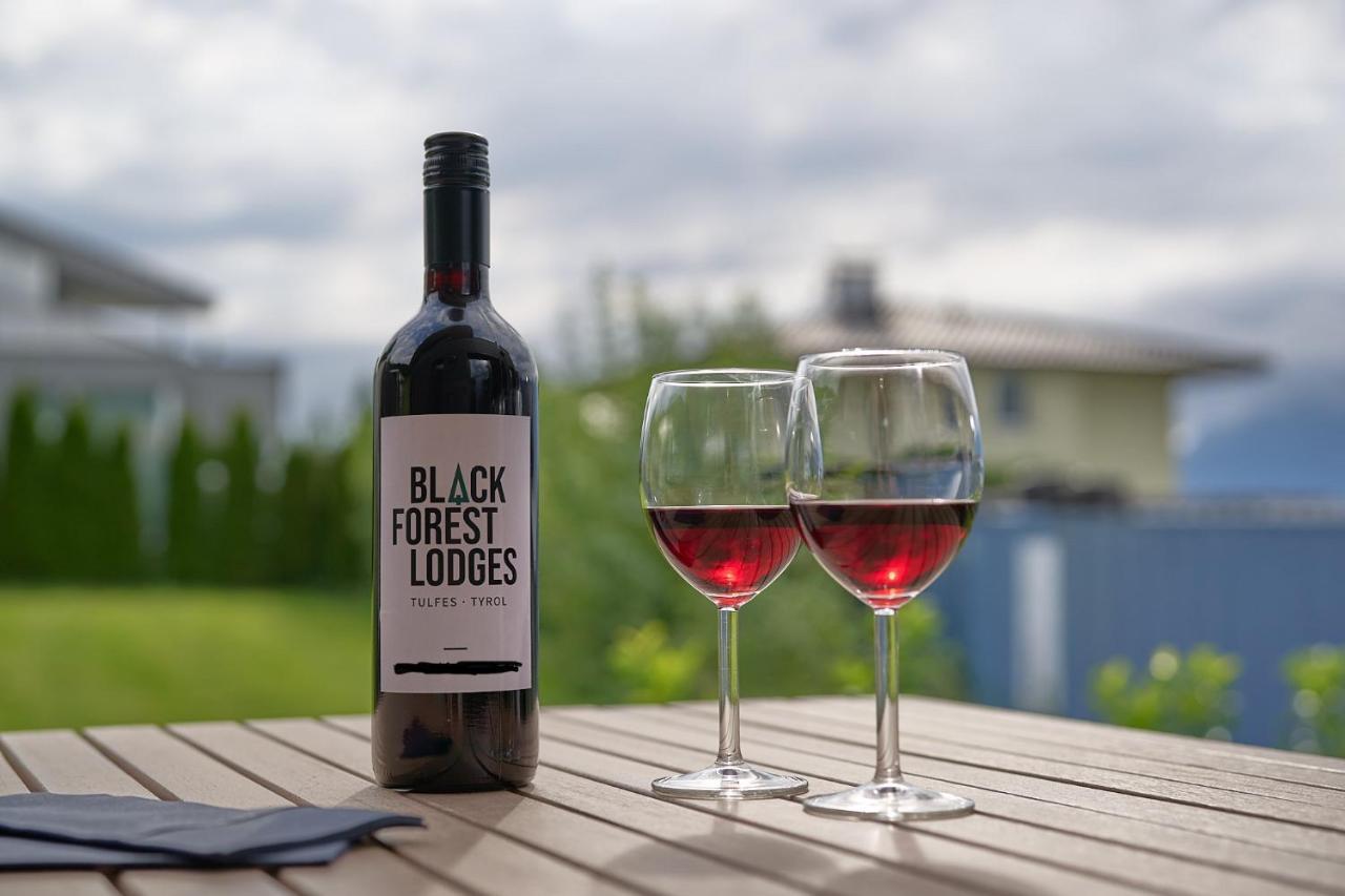 Black Forest Lodges - Gehobene Ferienwohnungen Mit Privatsaunas Tulfes Εξωτερικό φωτογραφία