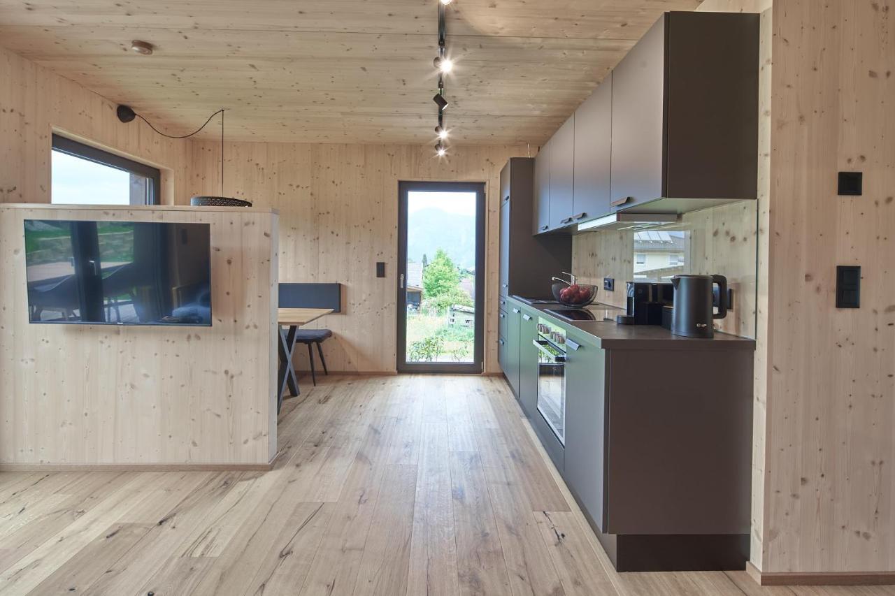 Black Forest Lodges - Gehobene Ferienwohnungen Mit Privatsaunas Tulfes Εξωτερικό φωτογραφία
