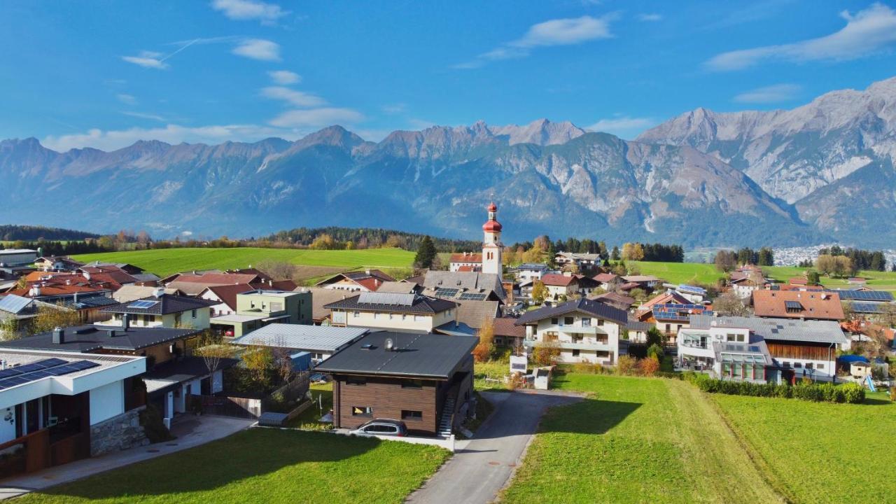 Black Forest Lodges - Gehobene Ferienwohnungen Mit Privatsaunas Tulfes Εξωτερικό φωτογραφία